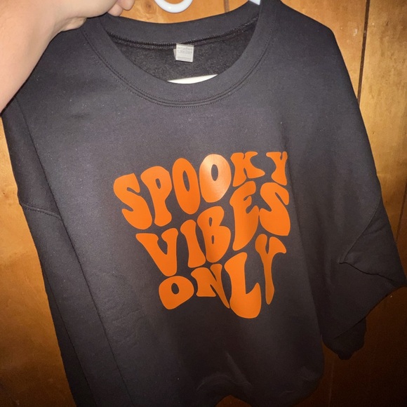 Gildan Sweaters - Women fall sweatshirt